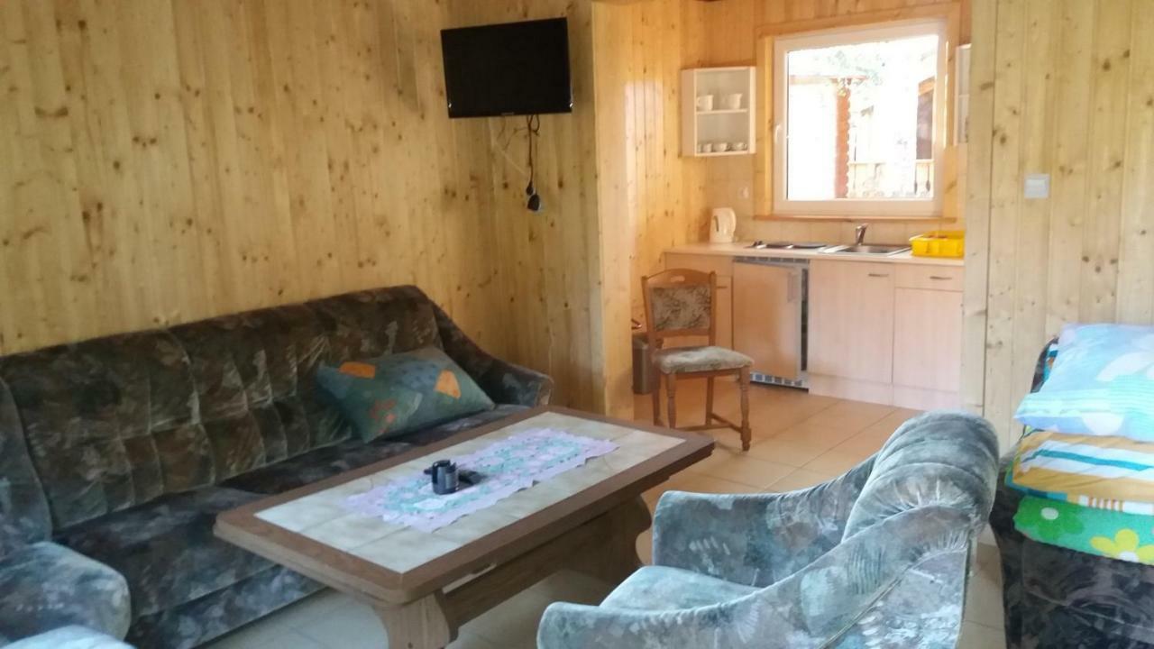 Domki Nad Jeziorem W Karlowicach Karlowice المظهر الخارجي الصورة
